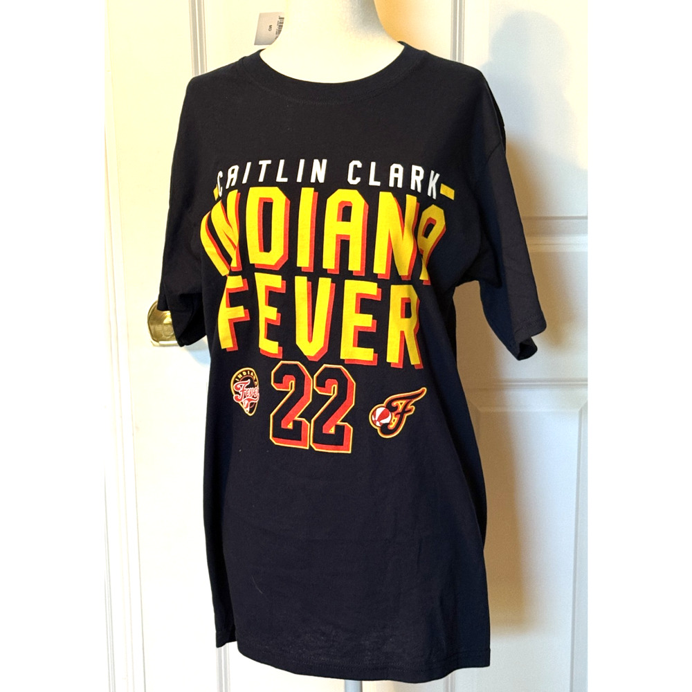 WNBA Indiana Fever Caitlin Clark #22 Adult Navy Short Sleeve T-Shirt Small NWT